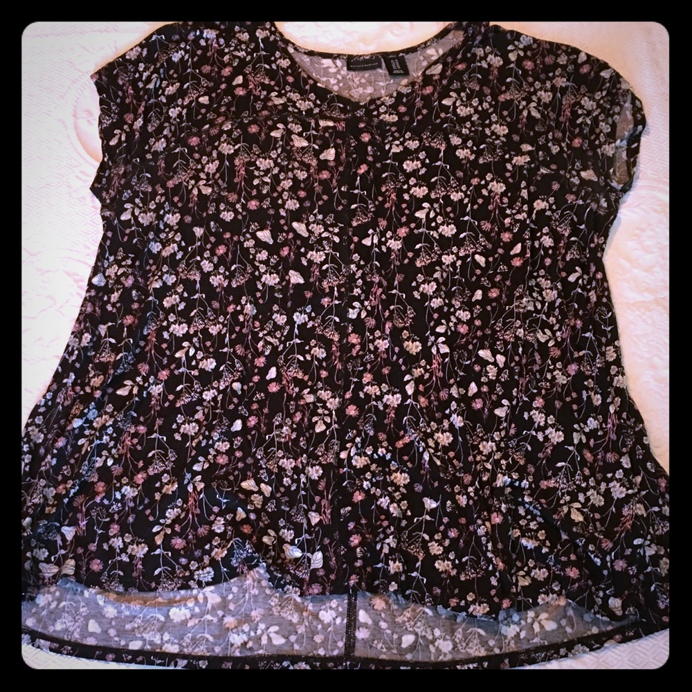 Mercer & Madison Summer Top